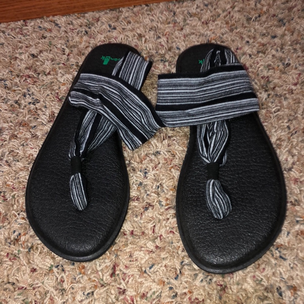 Sanuk Sandals